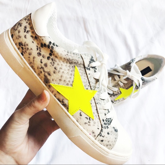 Steven By Steve Madden Shoes - Steve Madden Ramsey Low-Top Snakeskin Sneakers